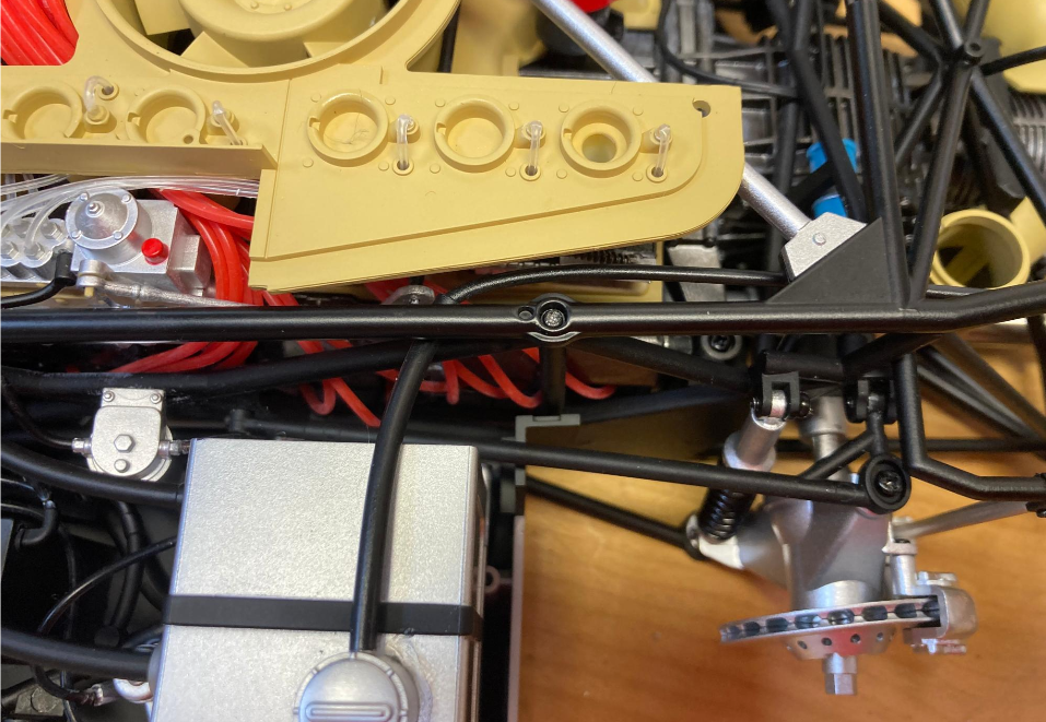 Pocher 1/8 Gulf Porsche 917 K kit HK118  build photo Pocher 1/8 Gulf Porsche 917 K kit HK118  build photo