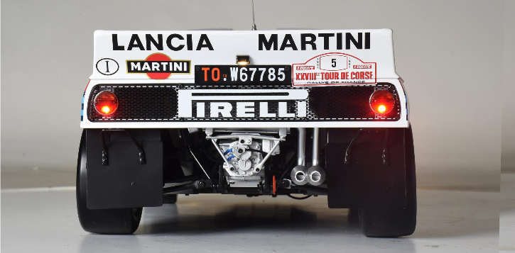 IXO 1/8 Lancia 037 Rally kit